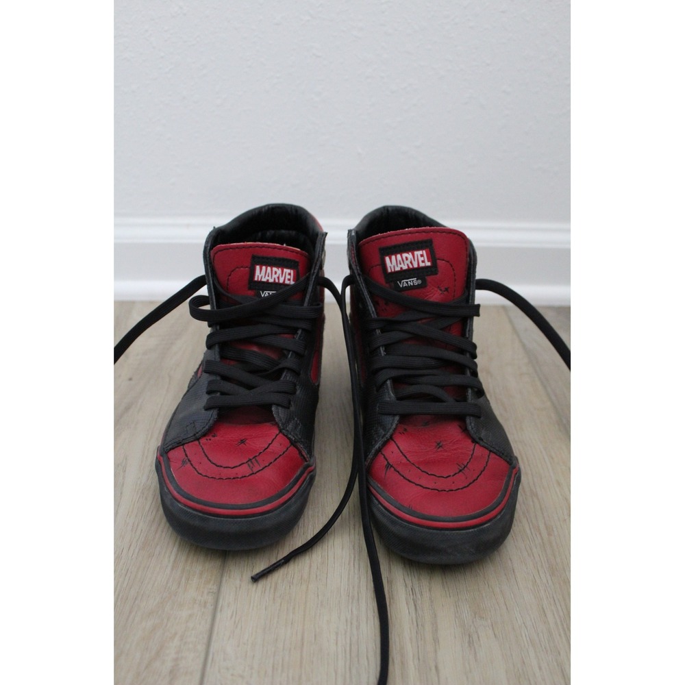 LTD Vans x Marvel Deadpool Sk8-Hi Red Black High Top Sneakers Mens 6 Women's 7.5 - Picture 1 of 8